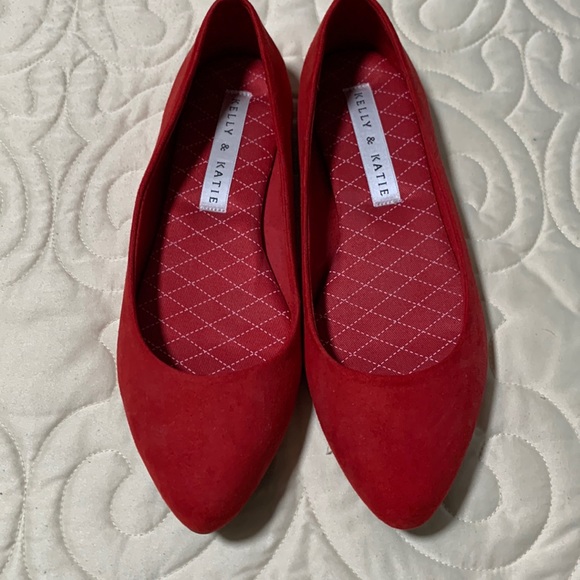 Red Suede flats - Picture 1 of 6